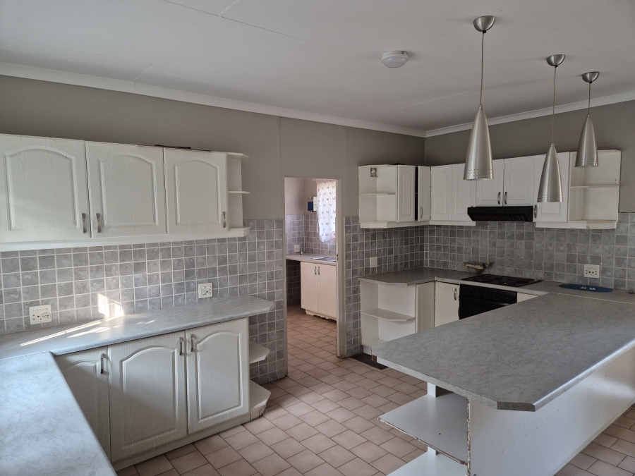 3 Bedroom Property for Sale in Flamwood North West